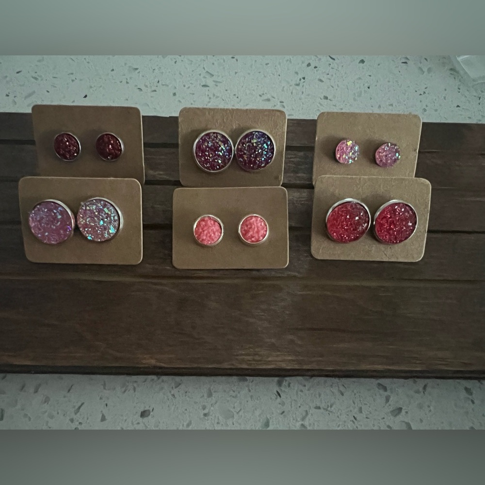 Pink Earring Bundle - Picture 2 of 3